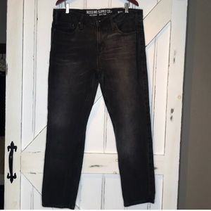 Mossimo 36x30 Mens Jeans Slim Fit Black wash